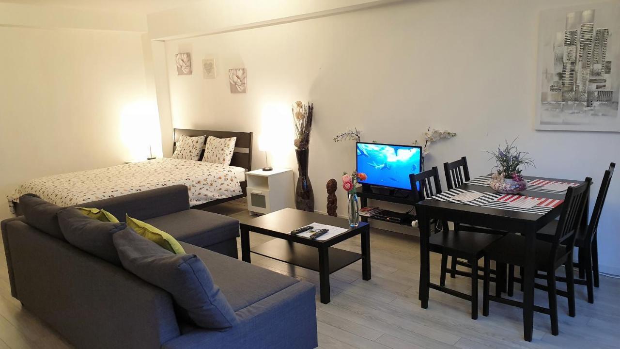 בריסל Apartment Chez Esmara Et Philippe מראה חיצוני תמונה