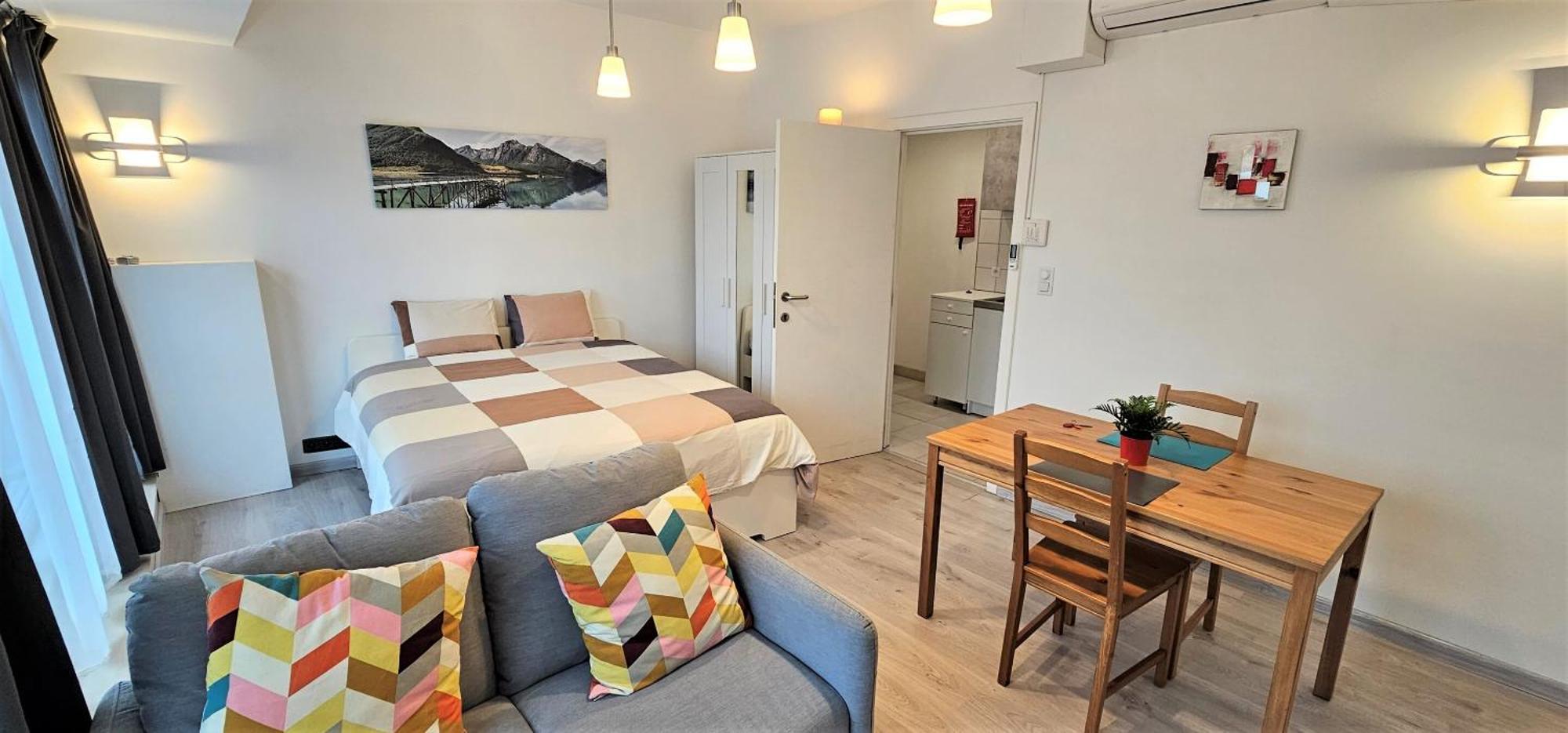 בריסל Apartment Chez Esmara Et Philippe חדר תמונה