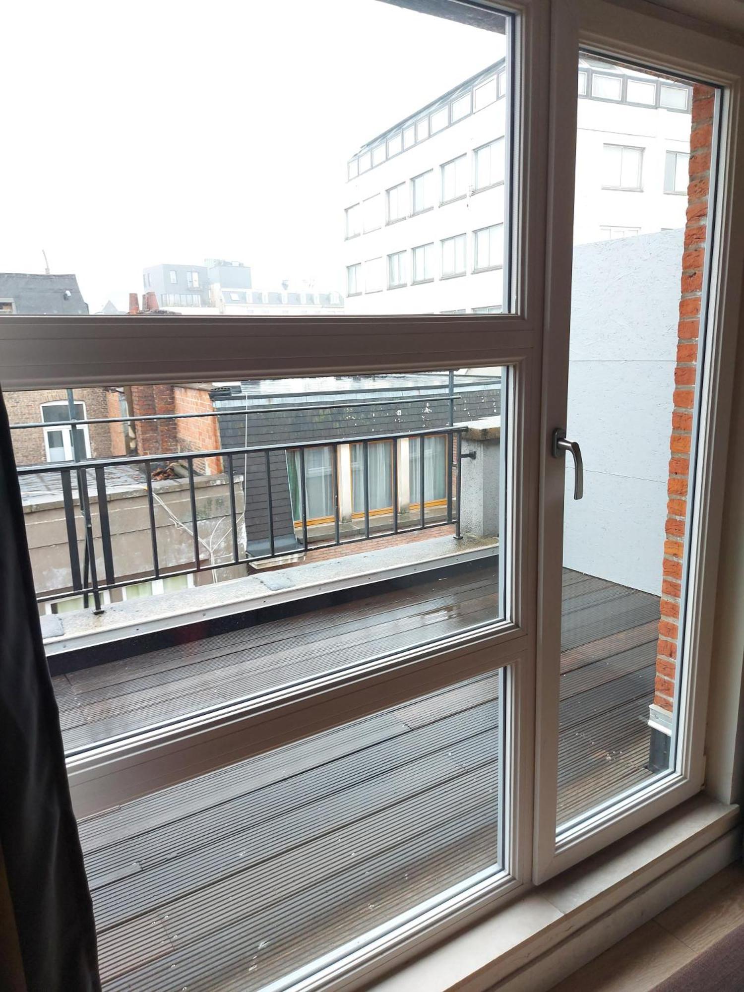 בריסל Apartment Chez Esmara Et Philippe חדר תמונה